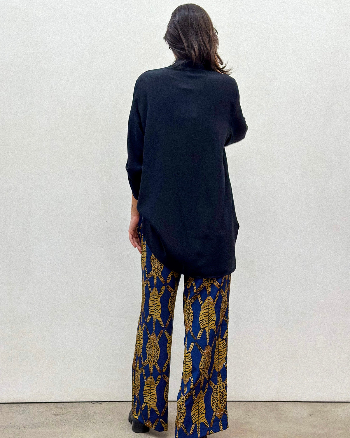 CAMISÃO ELISA PRETO