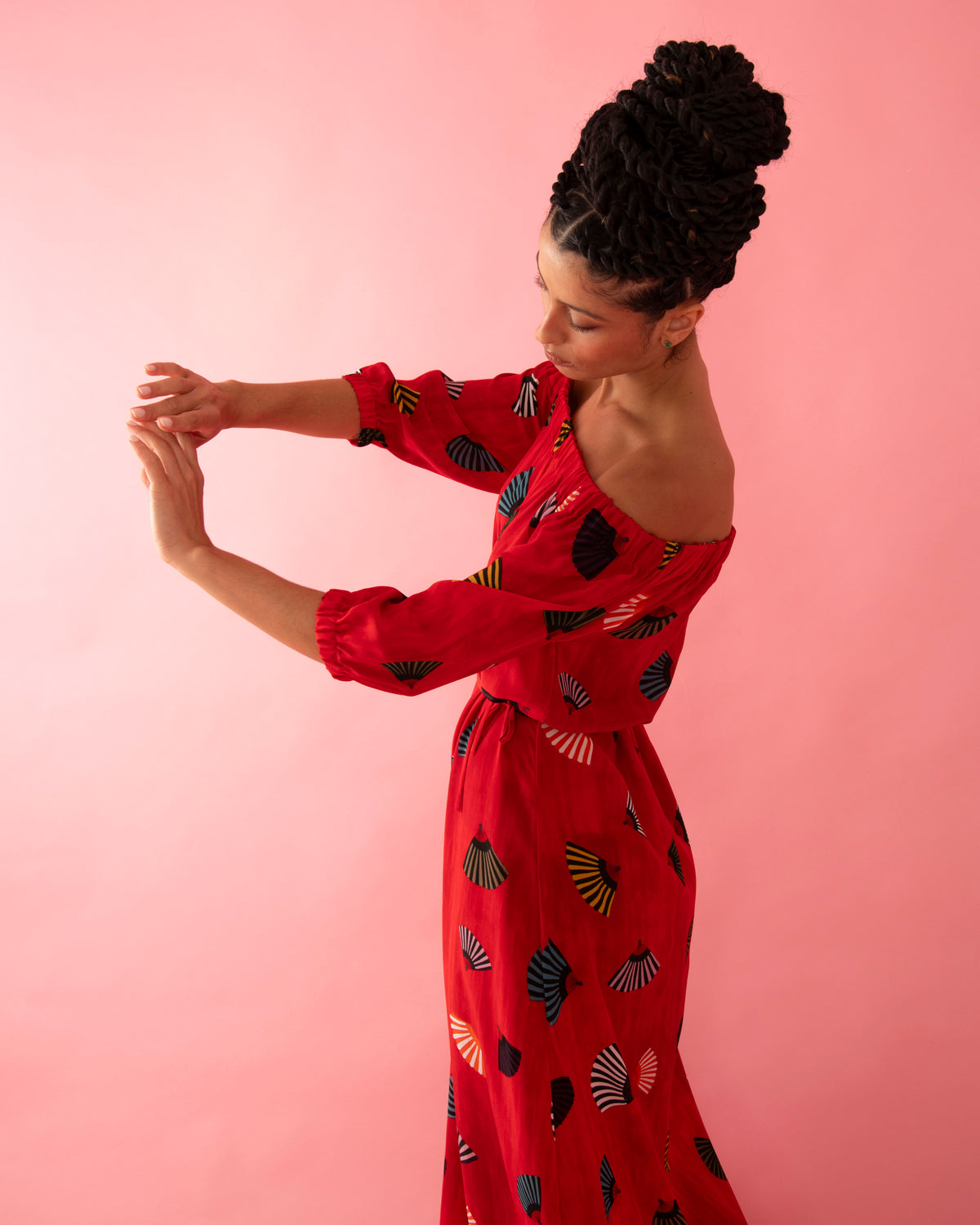 VESTIDO BARDOT LEQUES VERMELHO
