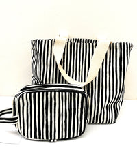 NECESSAIRE MÉDIA STRIPES PRETA
