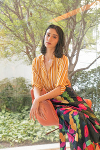 CAMISA T STRIPES MOSTARDA