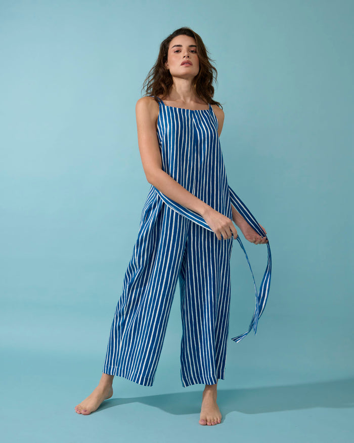 MACACÃO SEVILHA AZUL